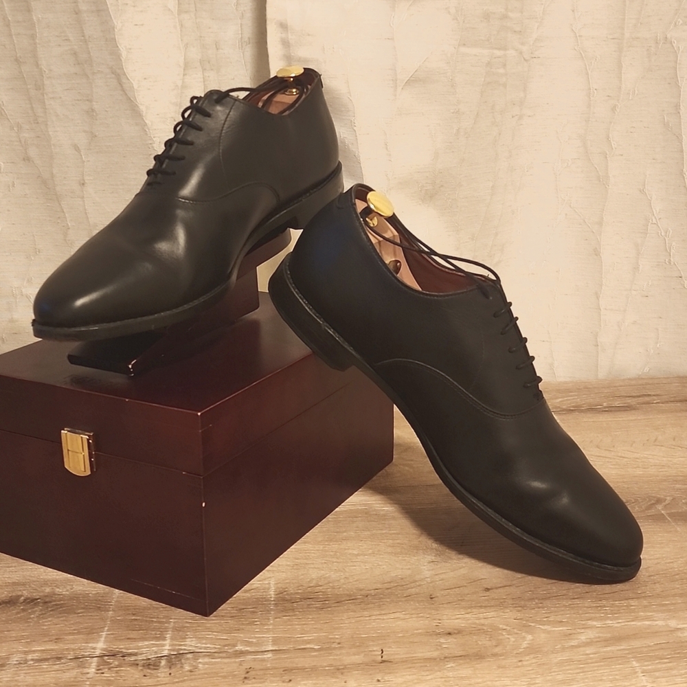 Allen Edmonds Black Oxfords